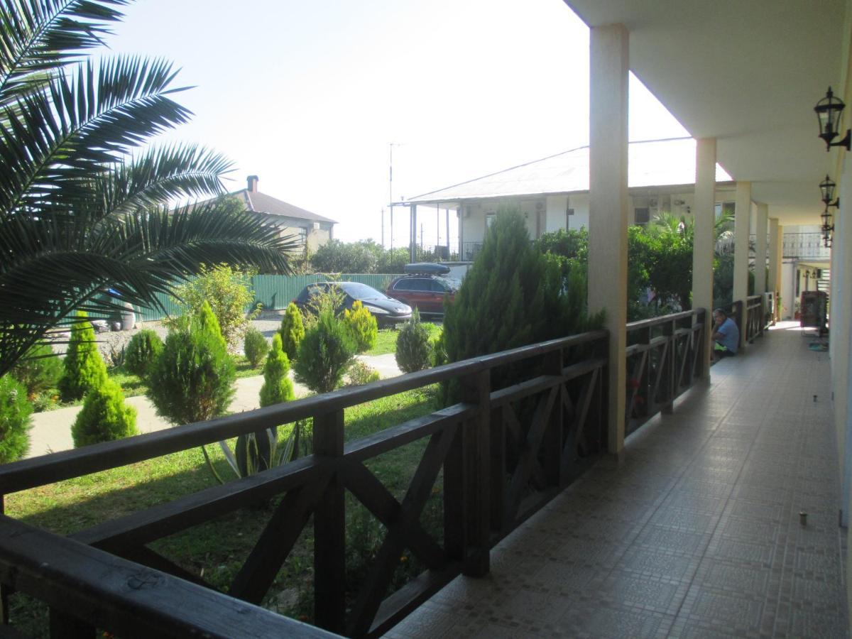 Guest House У Дедушки Самвела Alakhadzi Kültér fotó