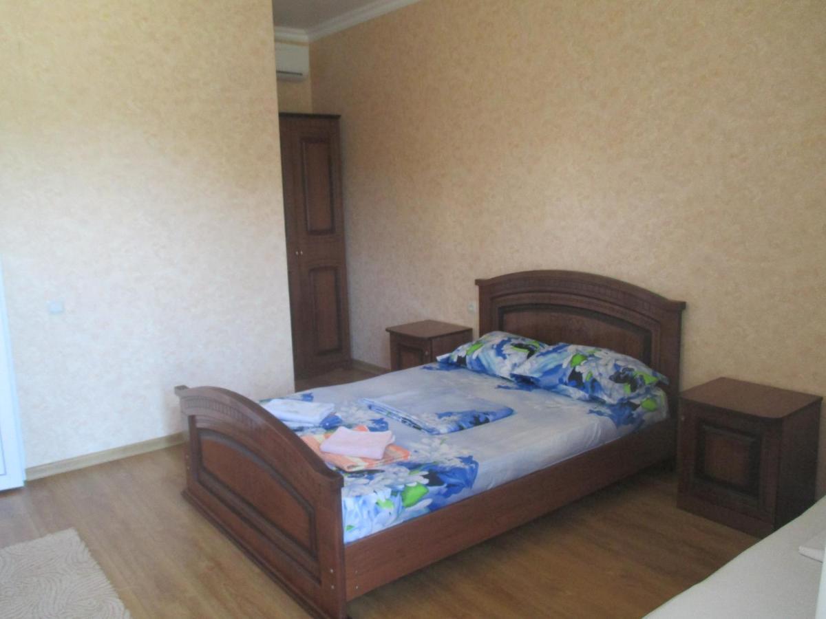 Guest House У Дедушки Самвела Alakhadzi Kültér fotó