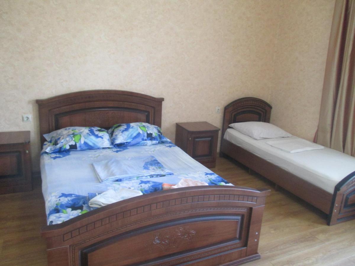 Guest House У Дедушки Самвела Alakhadzi Kültér fotó